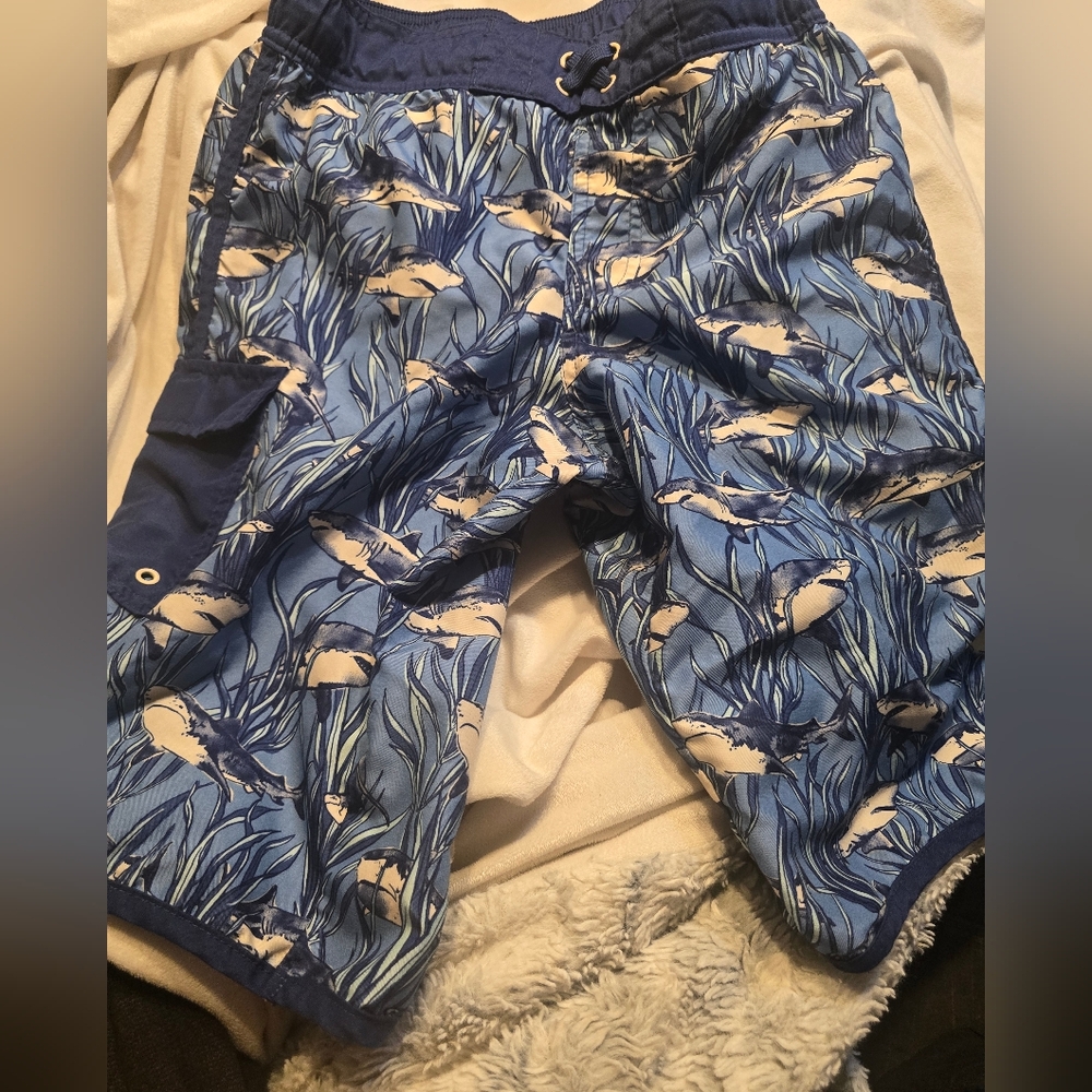 Cat & Jack Blue and White Fish Print Men's Swim Shorts
